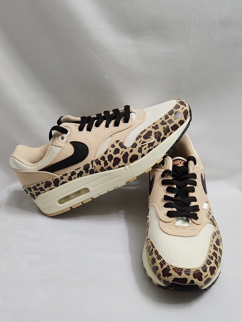 Nike Air Max 1 '87 Beige Leopard Print Mesh Retro Sneakers (W Size 9.5)